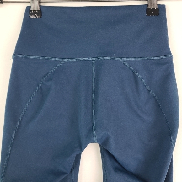 $70 NEW Fabletics Blue Nova Define High-Waisted 7/8 Legging XXS NWT! - Picture 7 of 8